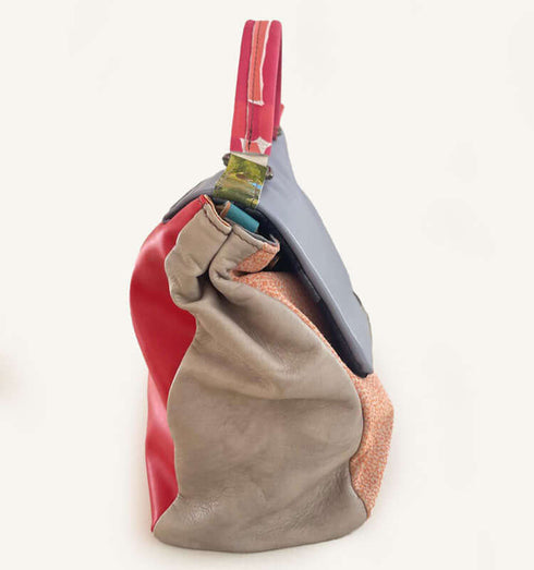 תיק יד מעורות בגנוני אפור בז' ועוד, עיצוב איטלקי מדליק וטרנדי - MIKAI