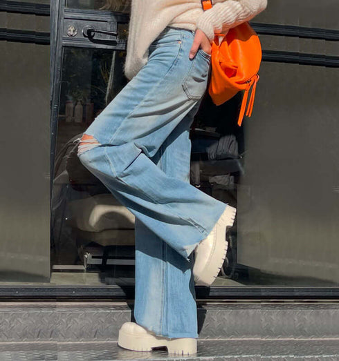 ג'ינס ווינטג' משופשף בהיר עם קרעים אופנתיים - MIKAI