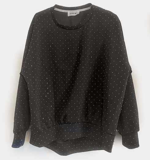 סווטשירט כותנה שחורה מעוטרת באבני חן טיבעיות - MIKAI