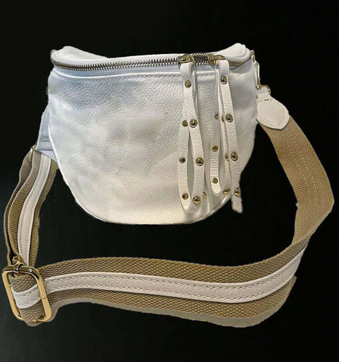 פאוץ' עור איטלקי לבן עם רצועה תואמת - MIKAI