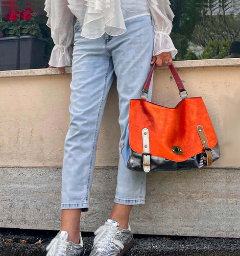 ג'ינס דנים משובח בגוון בהיר, מפנק ונוח ליום יום - MIKAI