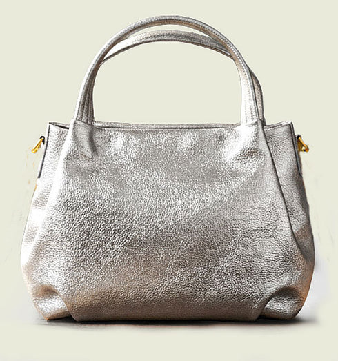 תיק צד איטלקי מעור משובח בגוון כסוף