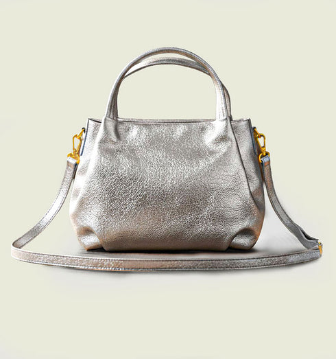 תיק צד איטלקי מעור משובח בגוון כסוף