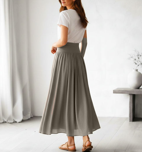 חצאית שיפון אפורה עם בטנת לייקרה ורצועת כותנת גומי למותניים