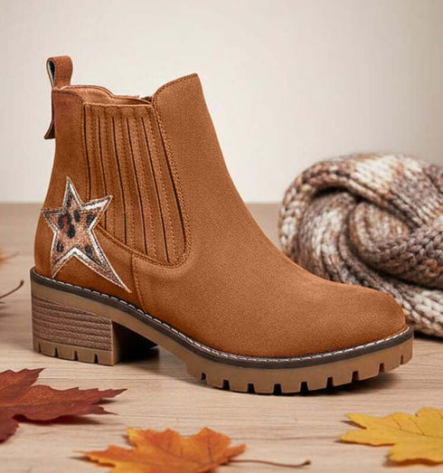 מגפוני סוליית טרקטור בגוון חום עם כוכב מנומר ורוכסן לנעילה נוחה