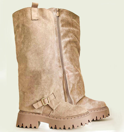 מגף זאמש טרנדי בגוון בז' שמנת עם סוליית טרקטור - MIKAI