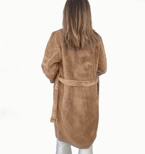 'מעיל פרווה ארוך בגוון בז - MIKAI